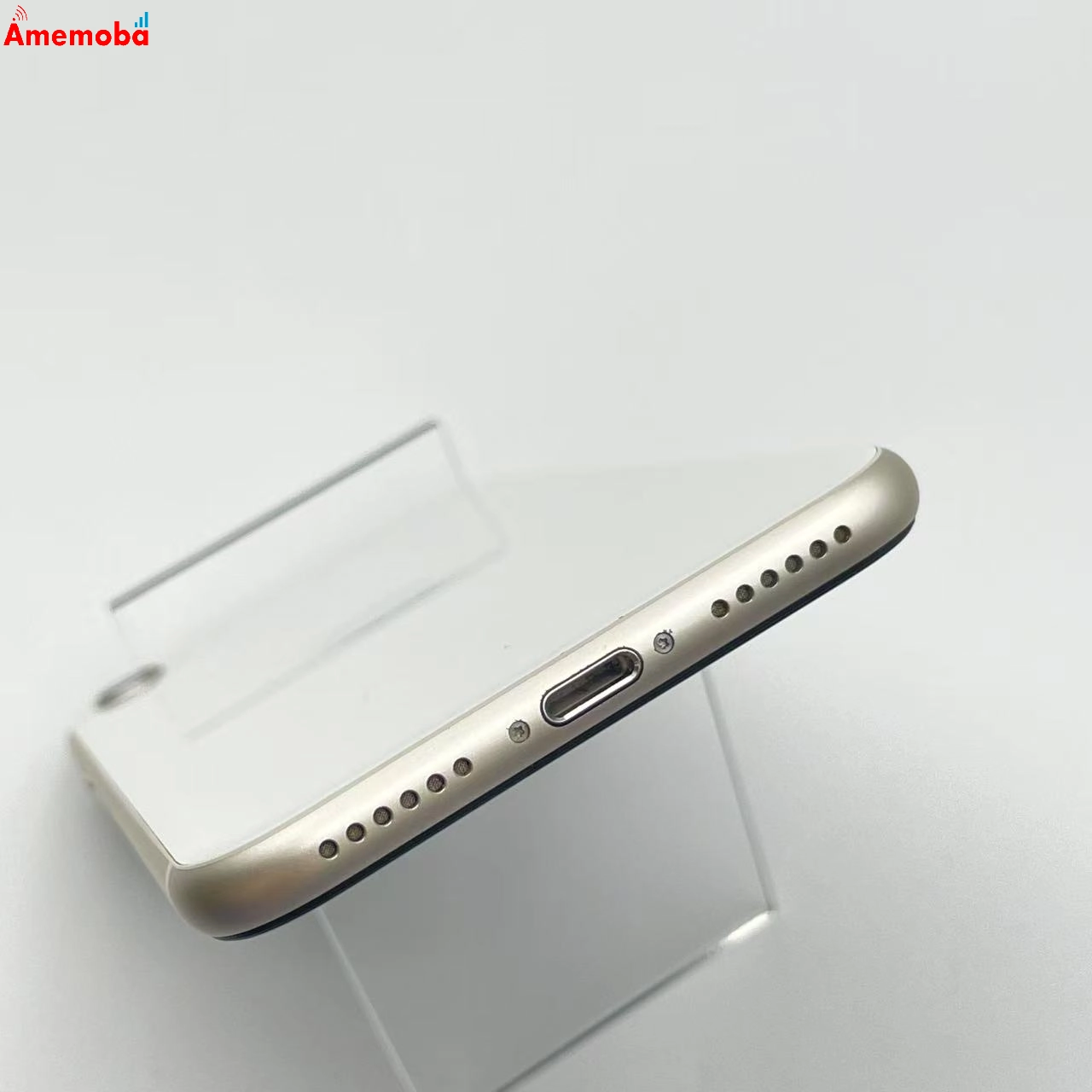 iPhoneSE 第3世代 64GB MMYD3J/A AU版SIMフリー