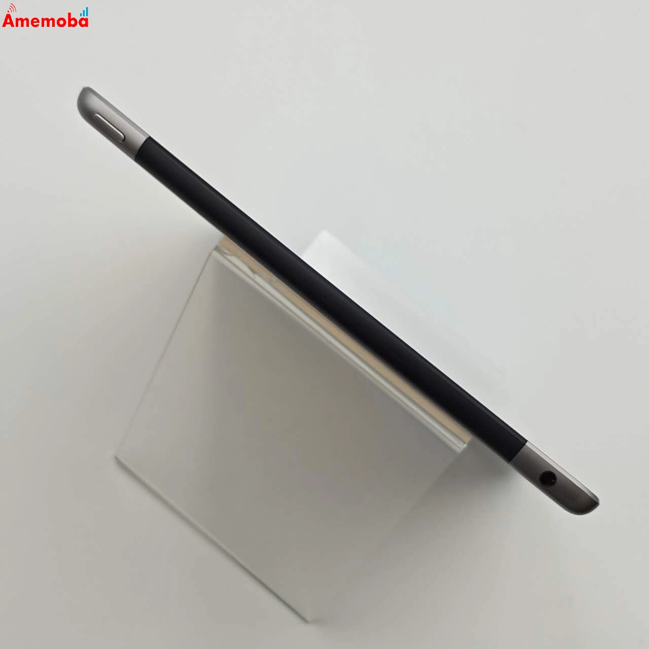 iPad 第6世代32GB MR6N2J/A AU版SIMフリー 美品