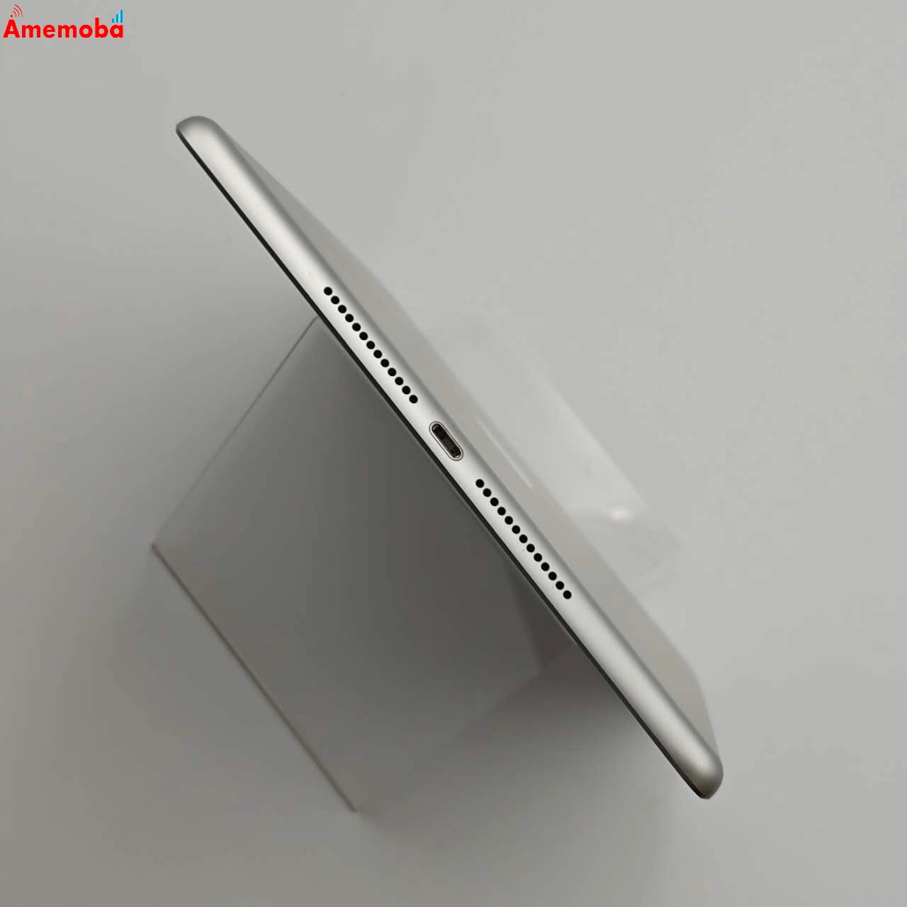 iPad 第6世代 128GB シルバー MR732J/A Apple版SIMフリー 訳あり品