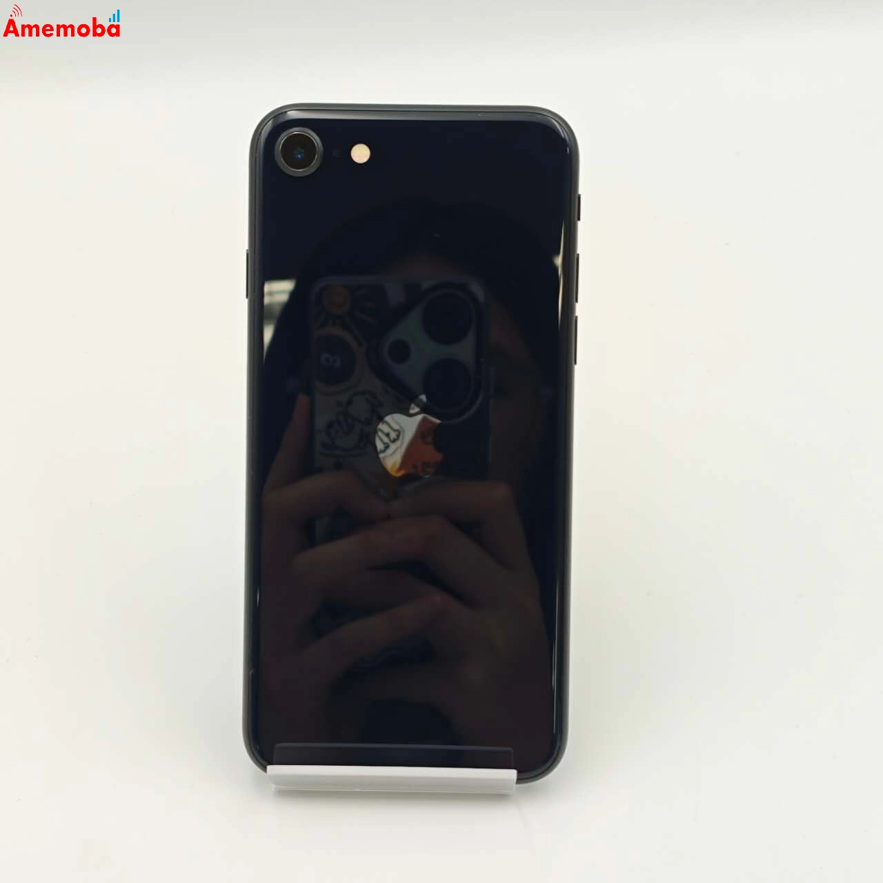 iPhoneSE 第3世代 64GB MMYC3J/A docomo版SIMフリー 新品同様