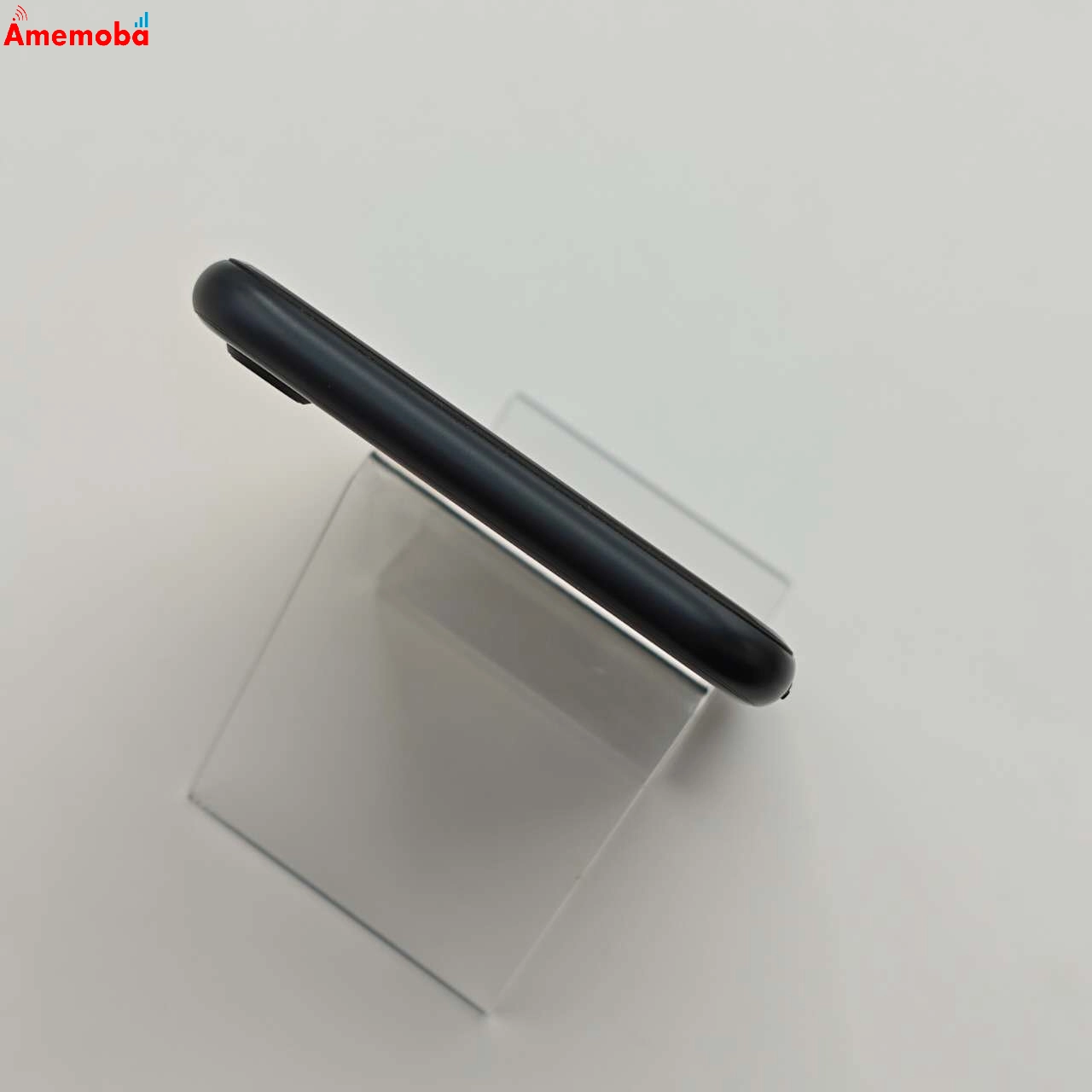 iPhoneSE 第3世代 64GB MMYC3J/A docomo版SIMフリー 新品同様