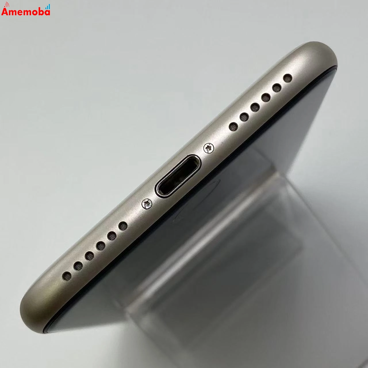 iPhoneSE 第3世代 64GB スターライト MMYD3J/A SoftBank版SIMフリー