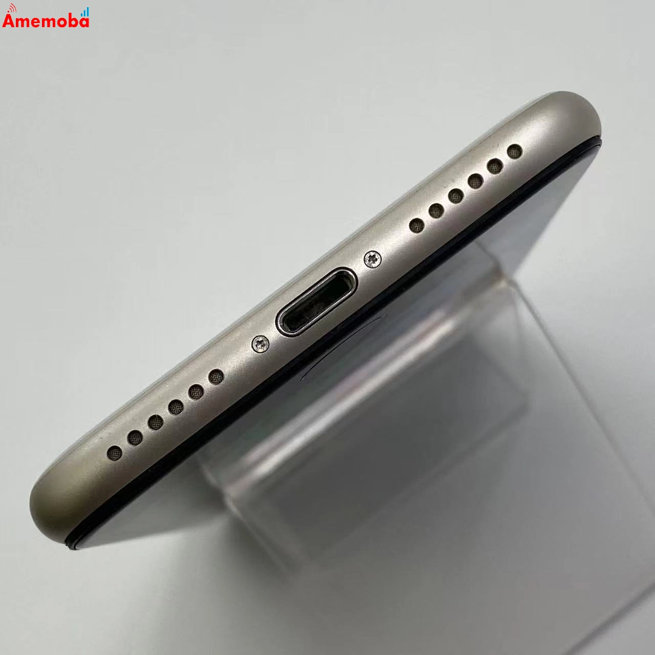 iPhoneSE 第3世代 64GB スターライト MMYD3J/A AU版SIMフリー