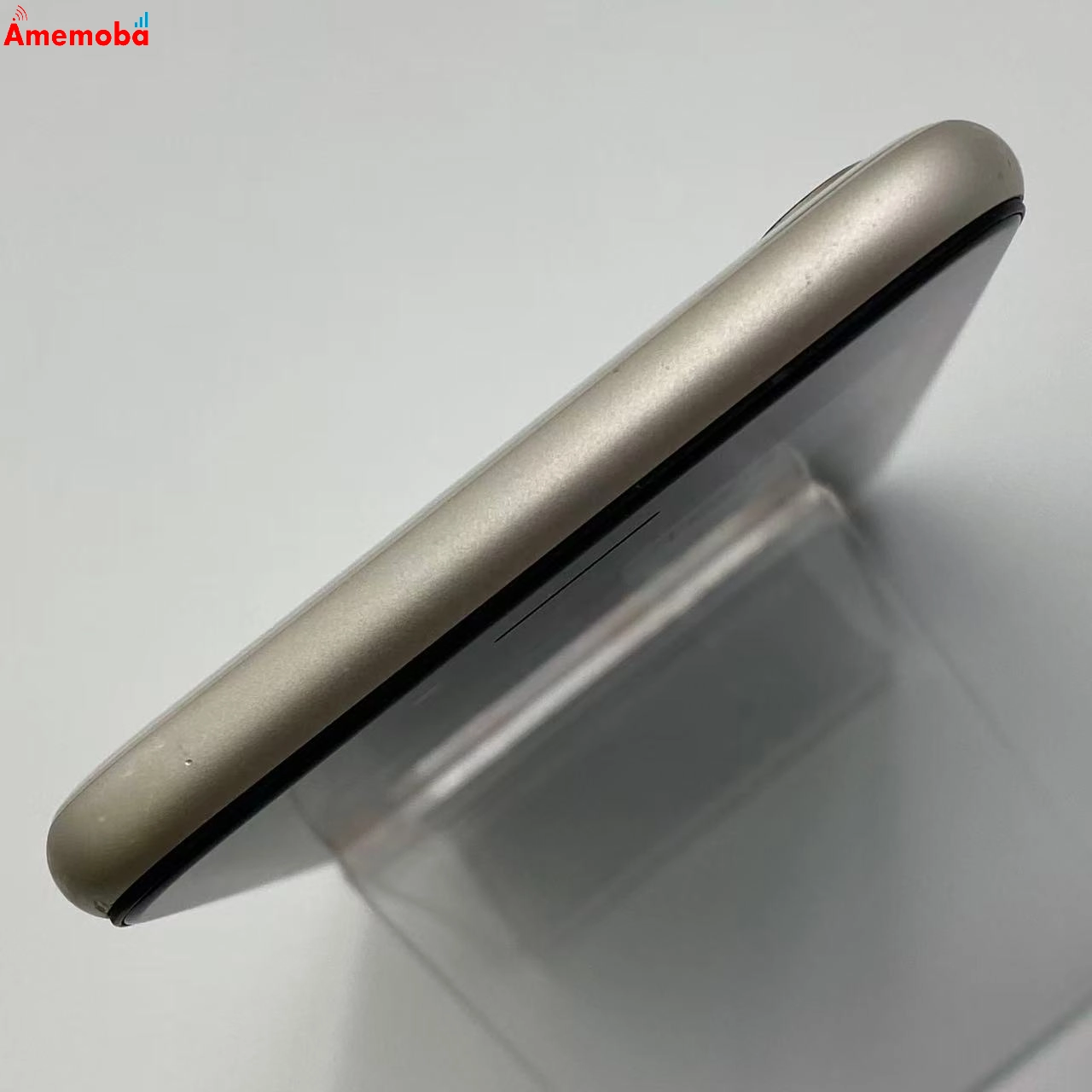 iPhoneSE 第3世代 64GB スターライト MMYD3J/A AU版SIMフリー