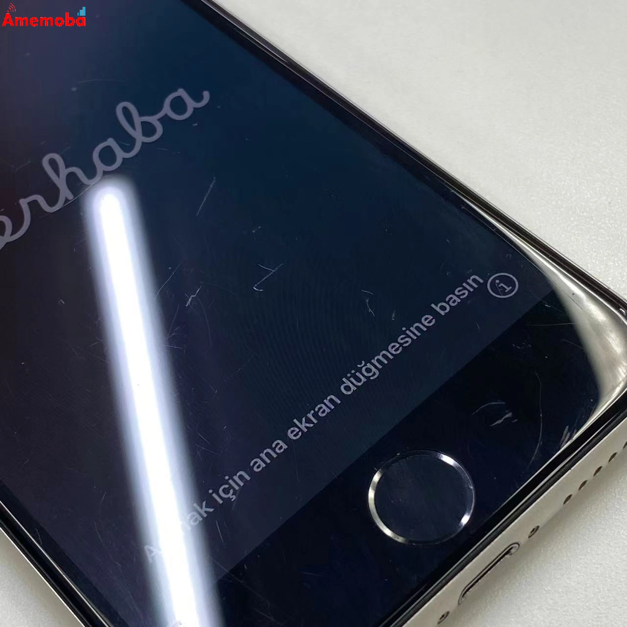 iPhoneSE 第3世代 128GB MMYG3J/A docomo版SIMフリー ジャンク品