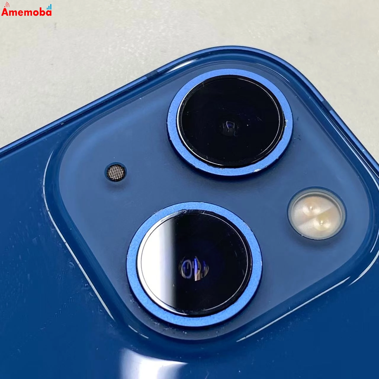 iPhone13 256GB MLNM3J/A docomo版SIMフリー 訳あり品