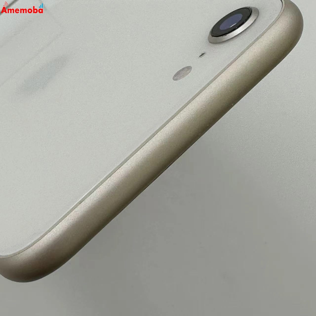 iPhoneSE 第3世代 64GB MMYD3J/A AU版SIMフリー 美品