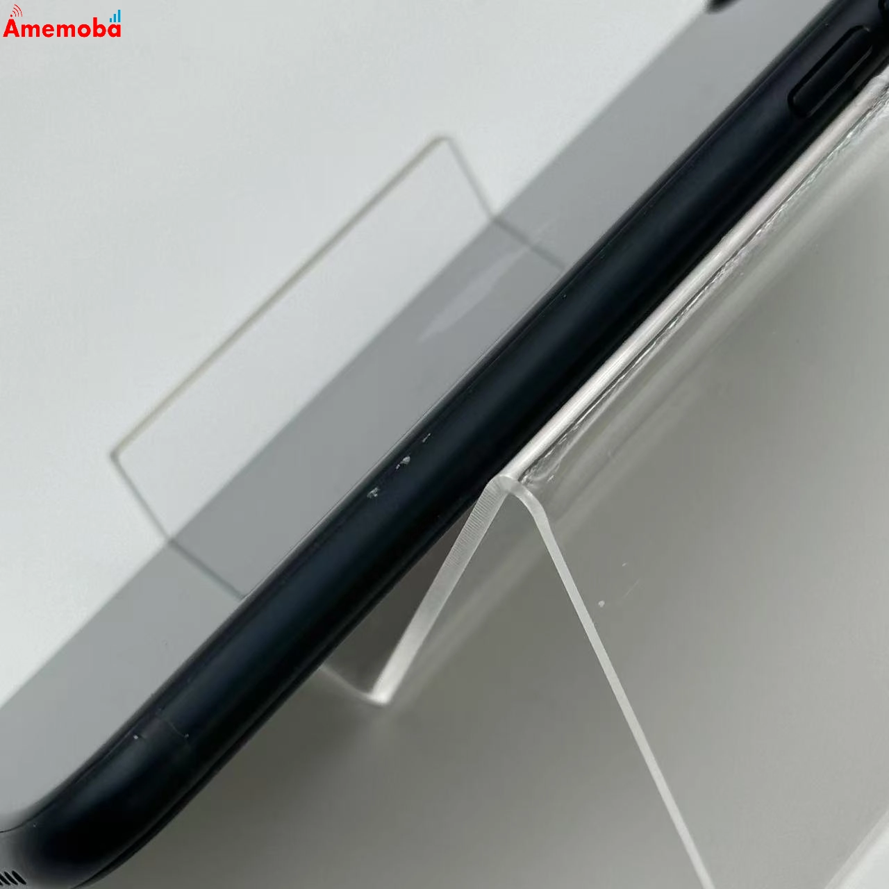 iPhoneSE 第3世代 128GB MMYF3J/A docomo版SIMフリー