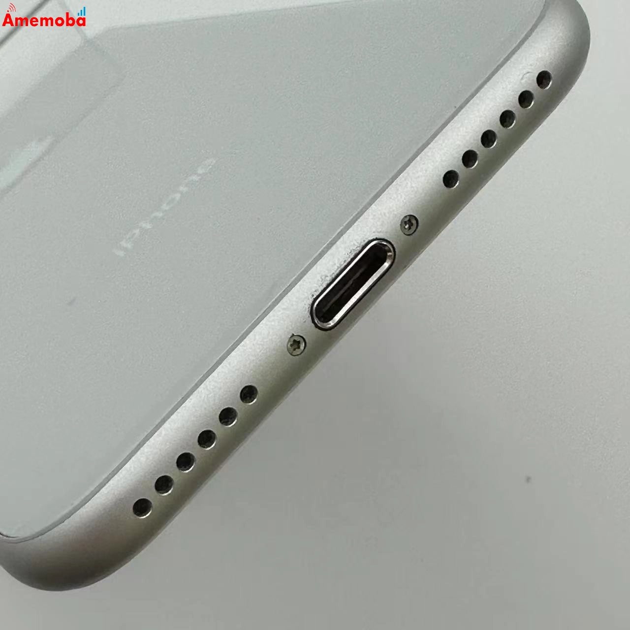 iPhone8 128GB MX1E2J/A AU版SIMフリー