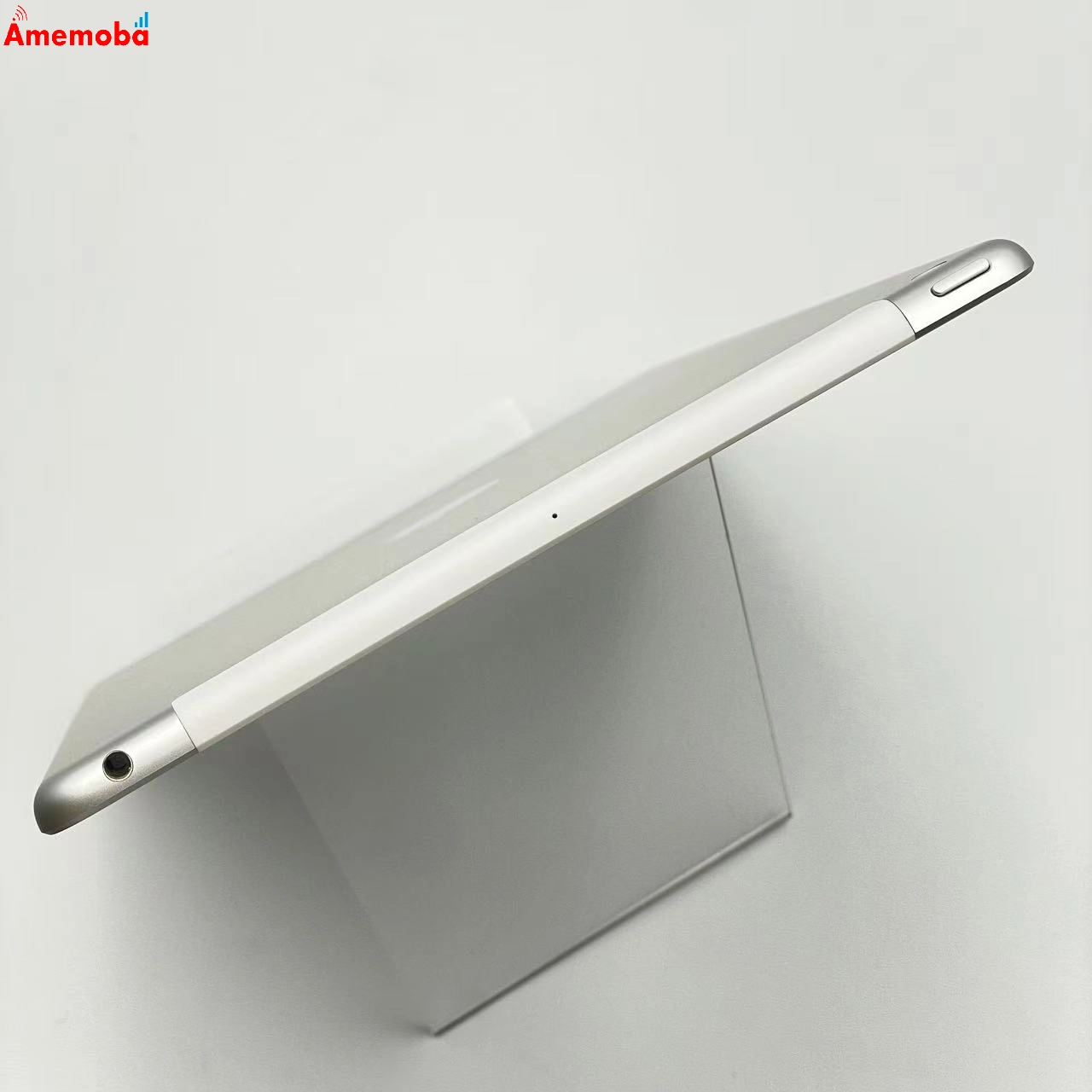 iPad 第7世代 32GB シルバー MW6C2J/A SoftBank版SIMフリー 美品