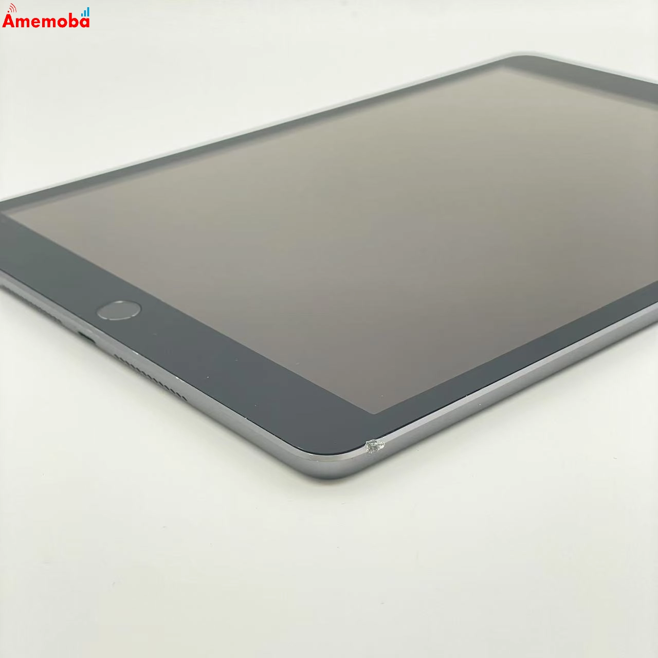 iPad 第7世代 Wi-Fiモデル 32GB MW742J/A