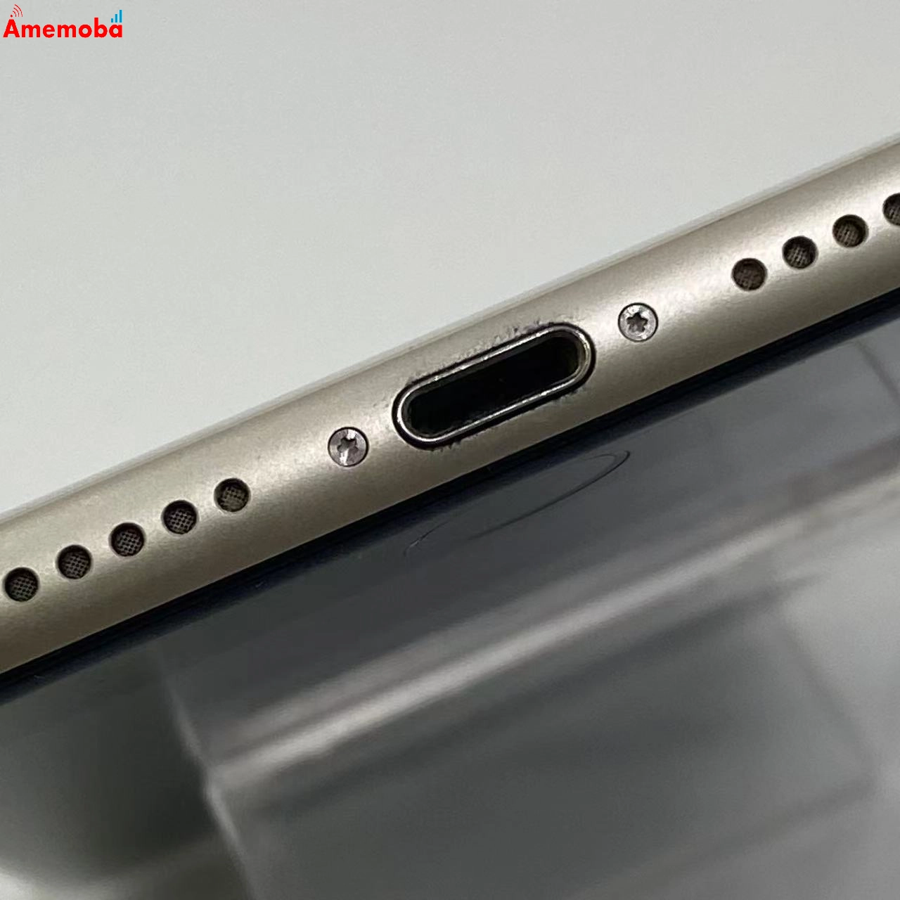 iPhoneSE 第3世代 256GB MMYK3J/A AU版SIMフリー ジャンク品