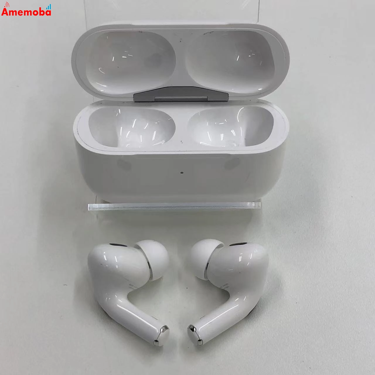 AirPods Pro 第2世代 MagSafe充電ケース(USB-C)付き MTJV3J/A 美品 ホワイト