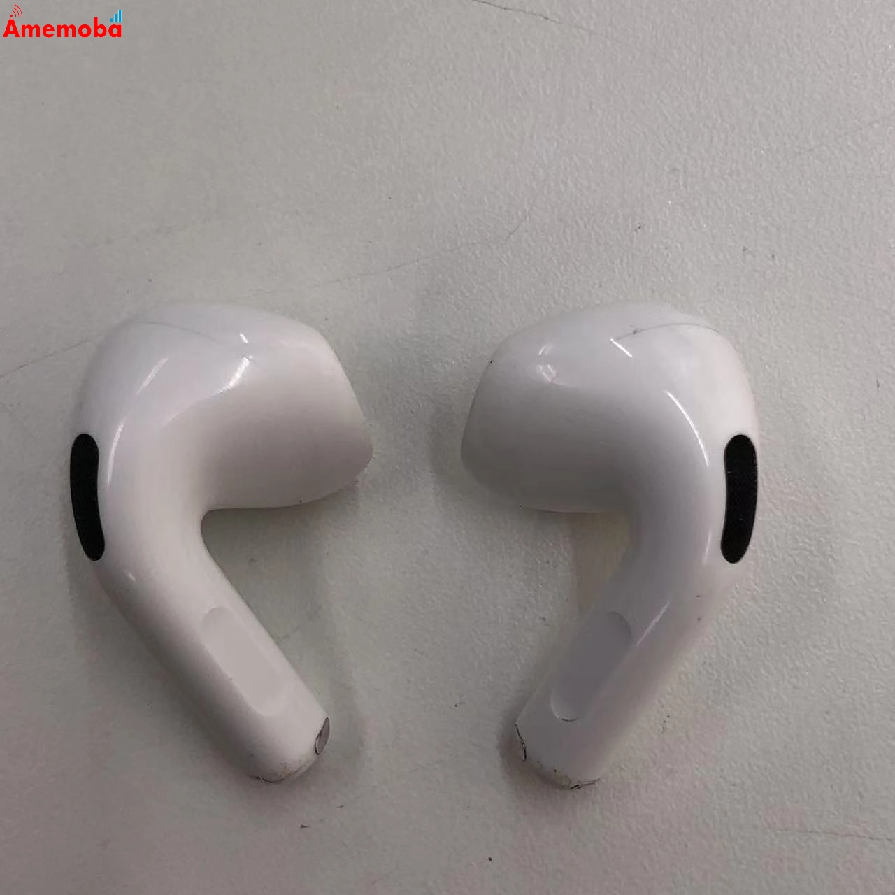 AirPods 第4世代 アクティブノイズキャンセリング搭載 MXP93J/A