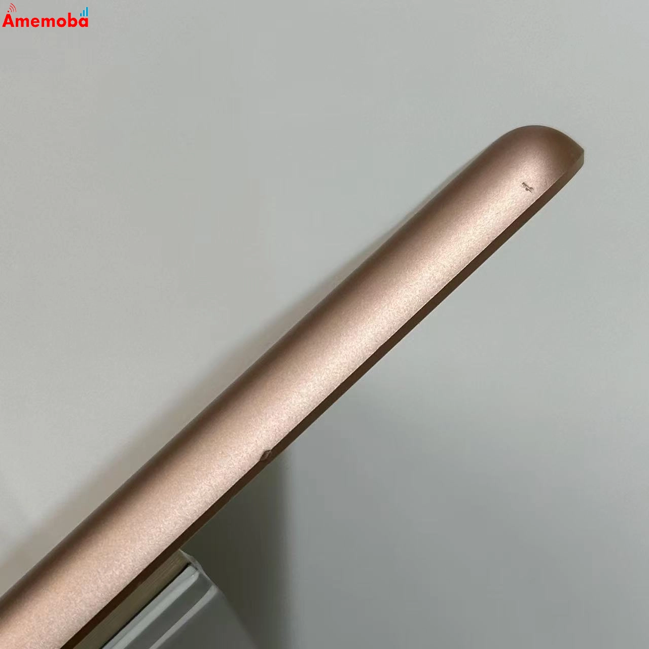 iPad 第6世代 32GB ゴールド MRM02J/A AU版SIMフリー