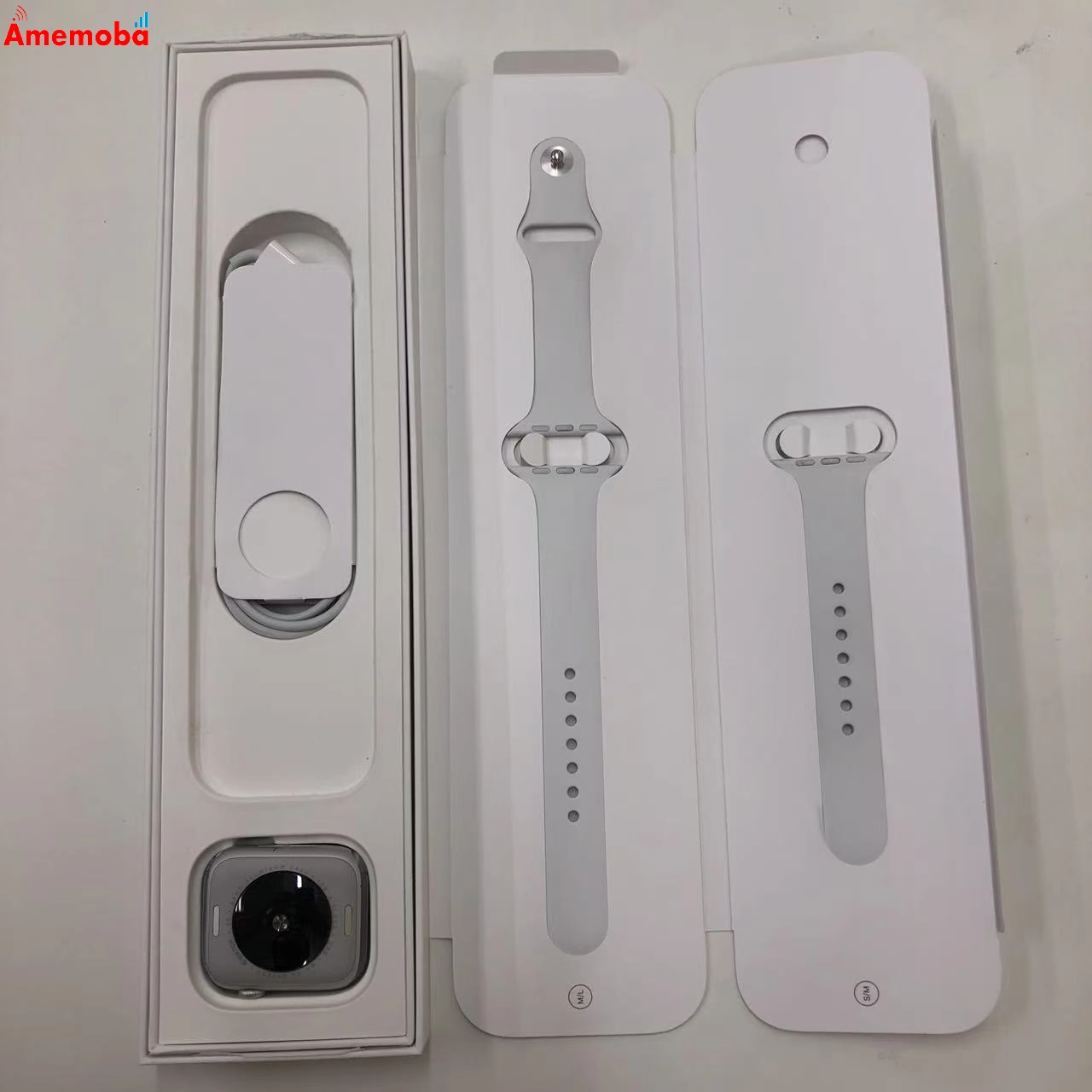 Apple Watch SE 第2世代 44mm GPSモデル 32GB MNK23J/A