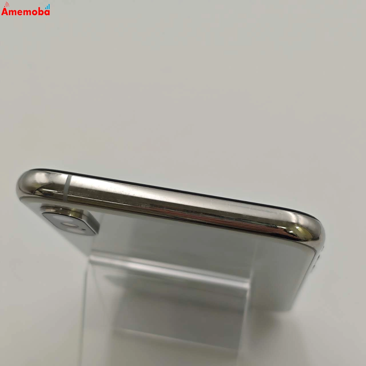 iPhoneXS 64GB MTAX2J/A  docomo 版SIMフリー