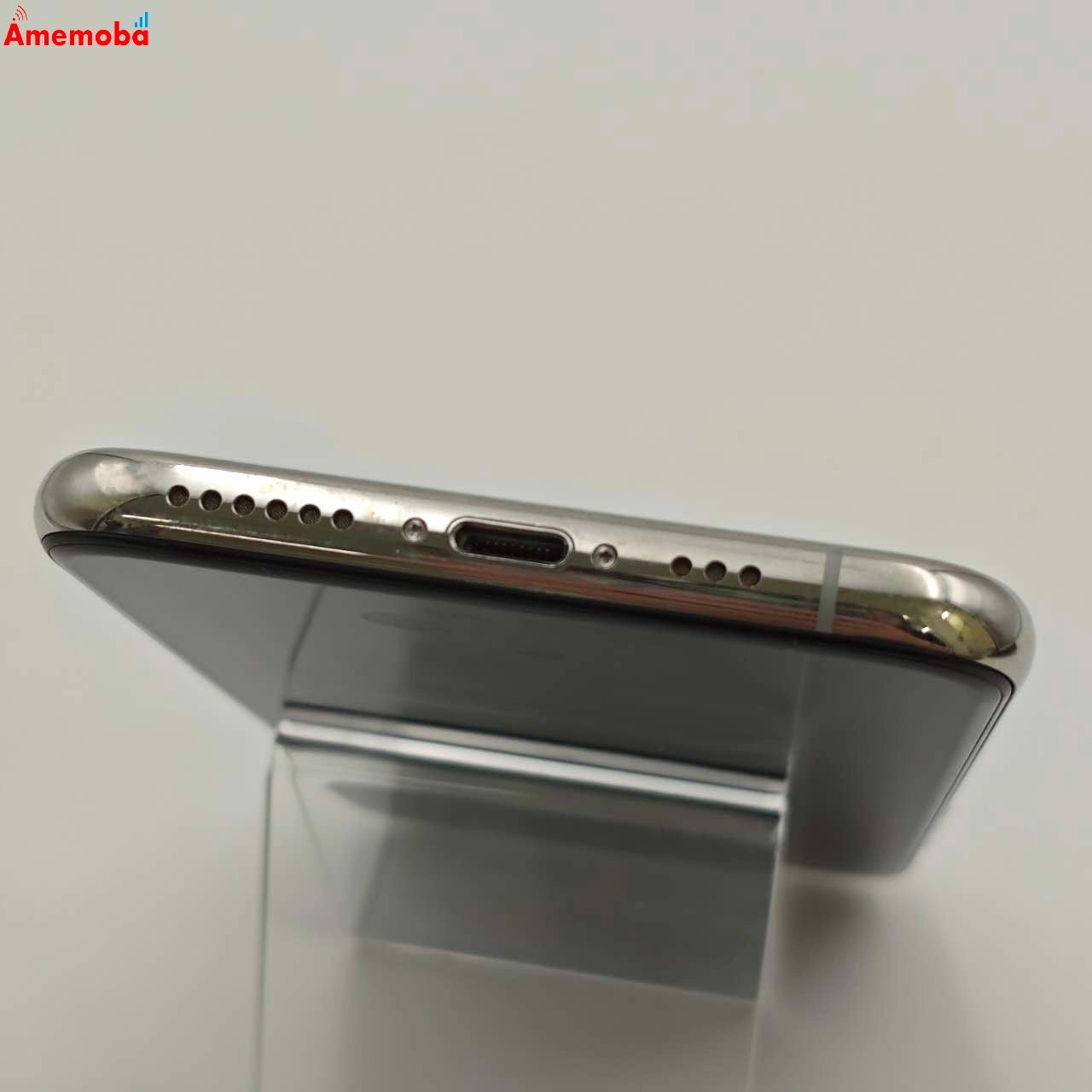 iPhoneXS 64GB MTAX2J/A  docomo 版SIMフリー