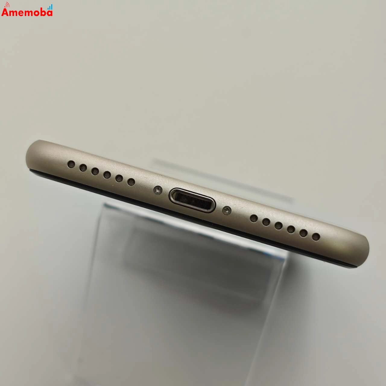 iPhoneSE 第3世代 128GB  MMYG3J/A docomo版SIMフリー 極美品