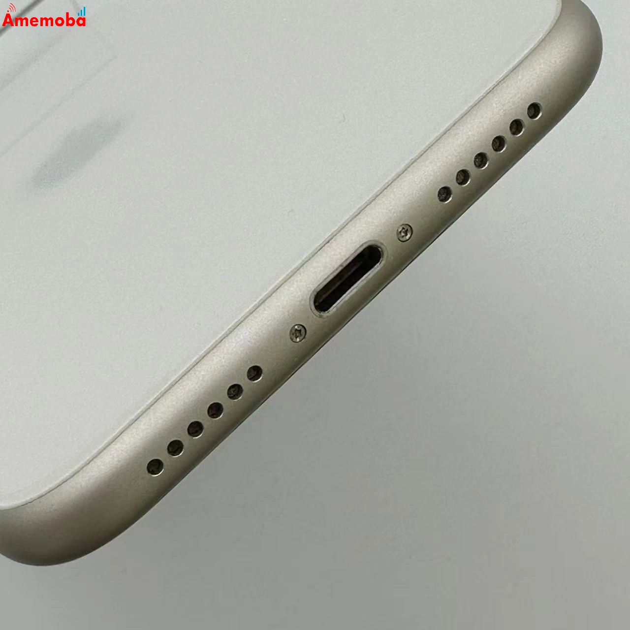 iPhone11 128GB MWM22J/A AU版SIMフリー 極美品 ホワイト au