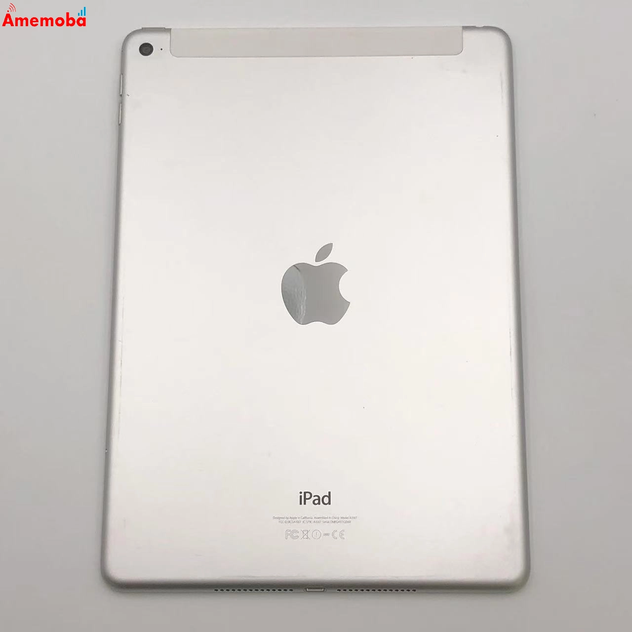 iPad Air 第2世代 16GB シルバー MGH72J/A docomo