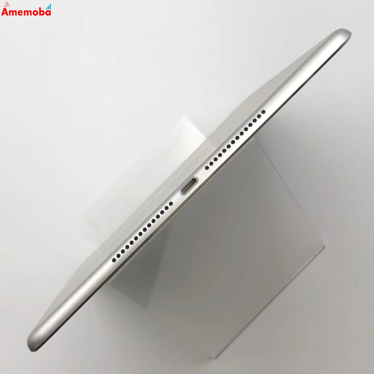 iPad Air 第2世代 16GB シルバー MGH72J/A docomo