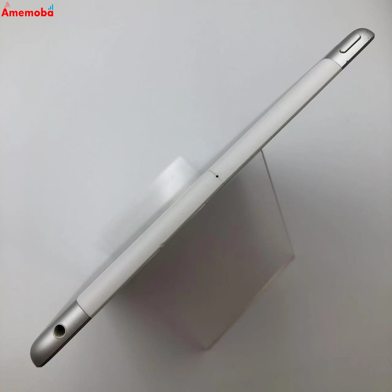 iPad 第6世代 32GB シルバー MR6P2J/A AU版SIMフリー