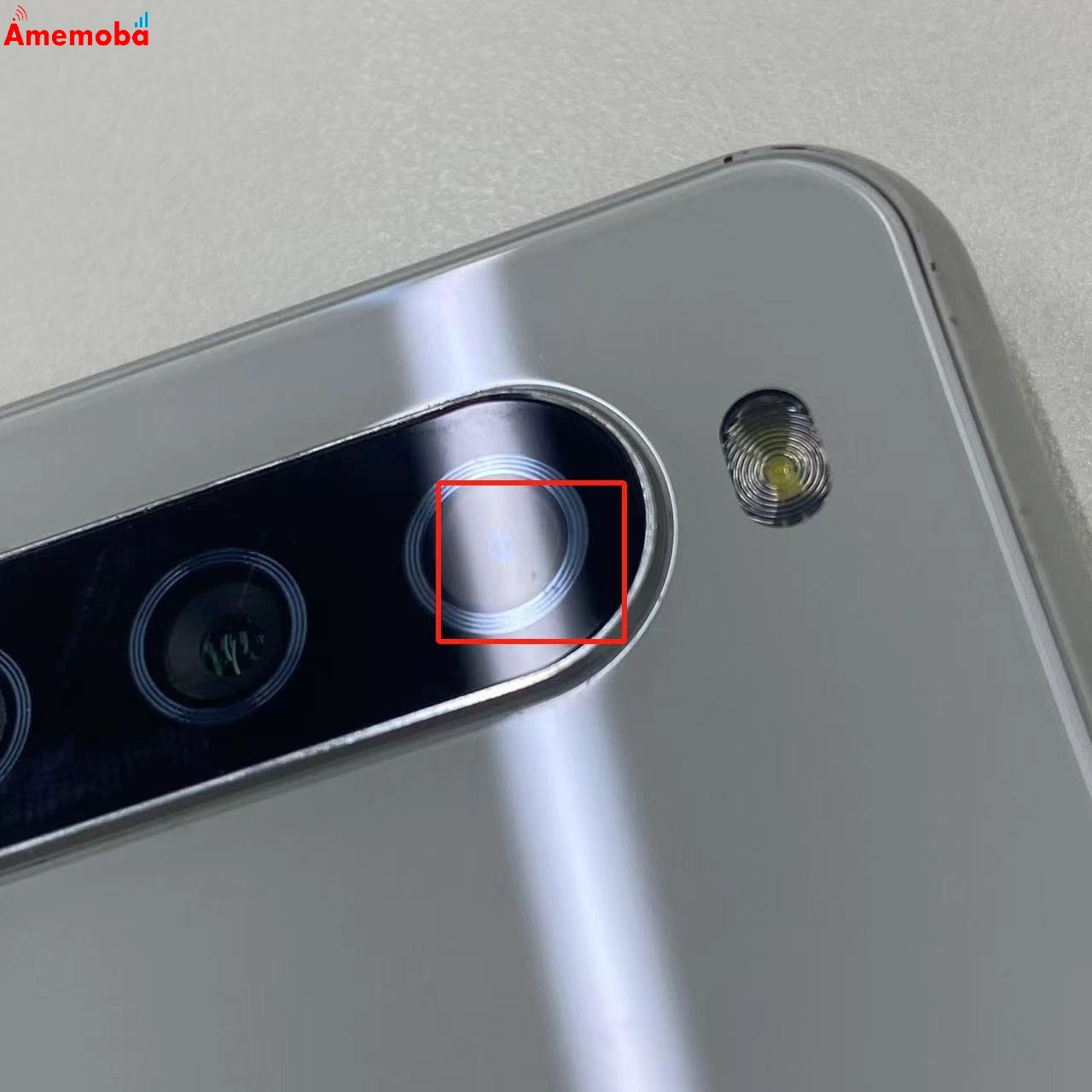 Xperia 10 III 6GB/128GB SO-52B docomo版SIMフリー ジャンク品 ホワイト