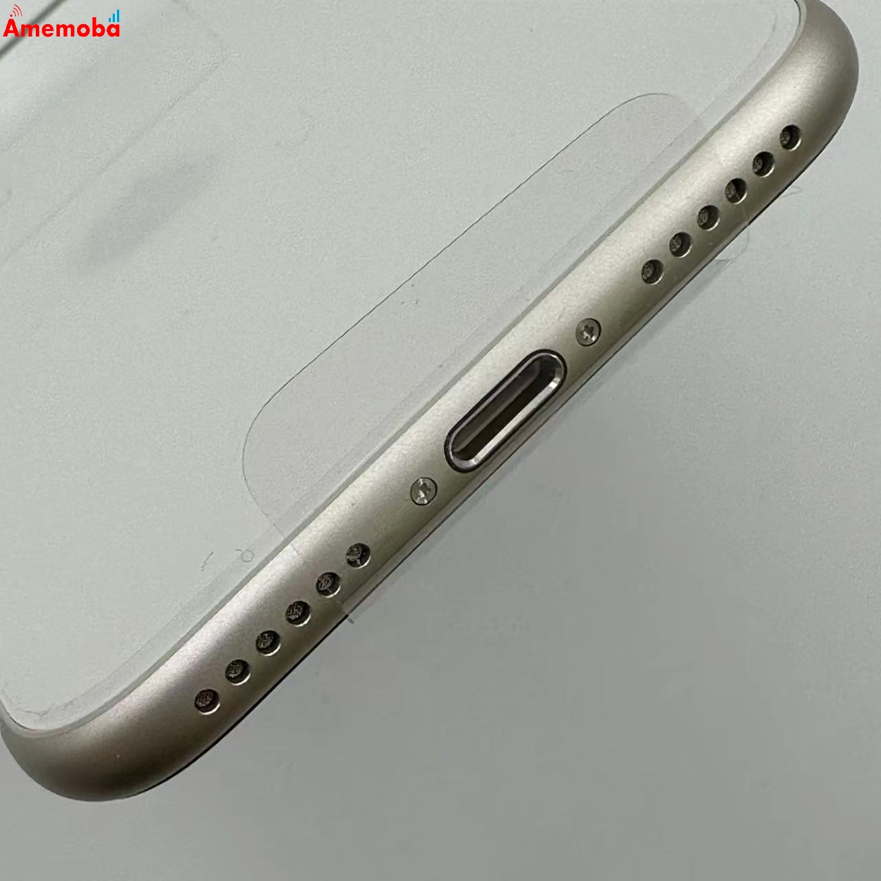 iPhoneSE 第3世代 64GB ホワイト 3K433J/A AU版SIMフリー 新品未使用