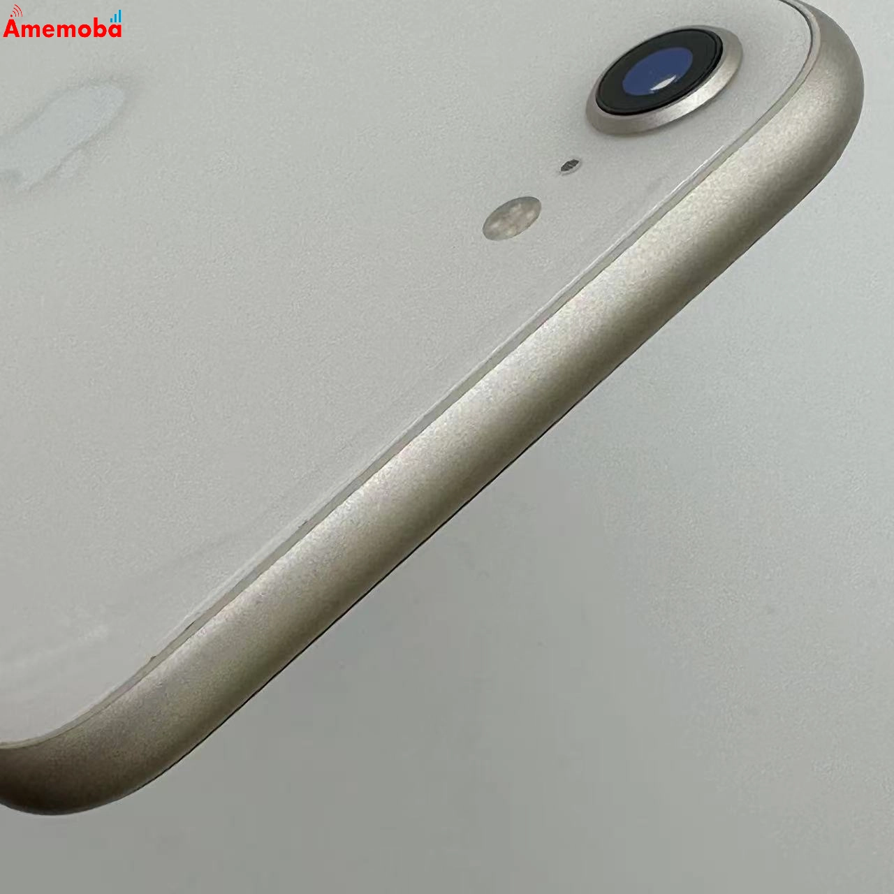 iPhoneSE 第3世代 128GB スターライト MMYG3J/A AU版SIMフリー 美品