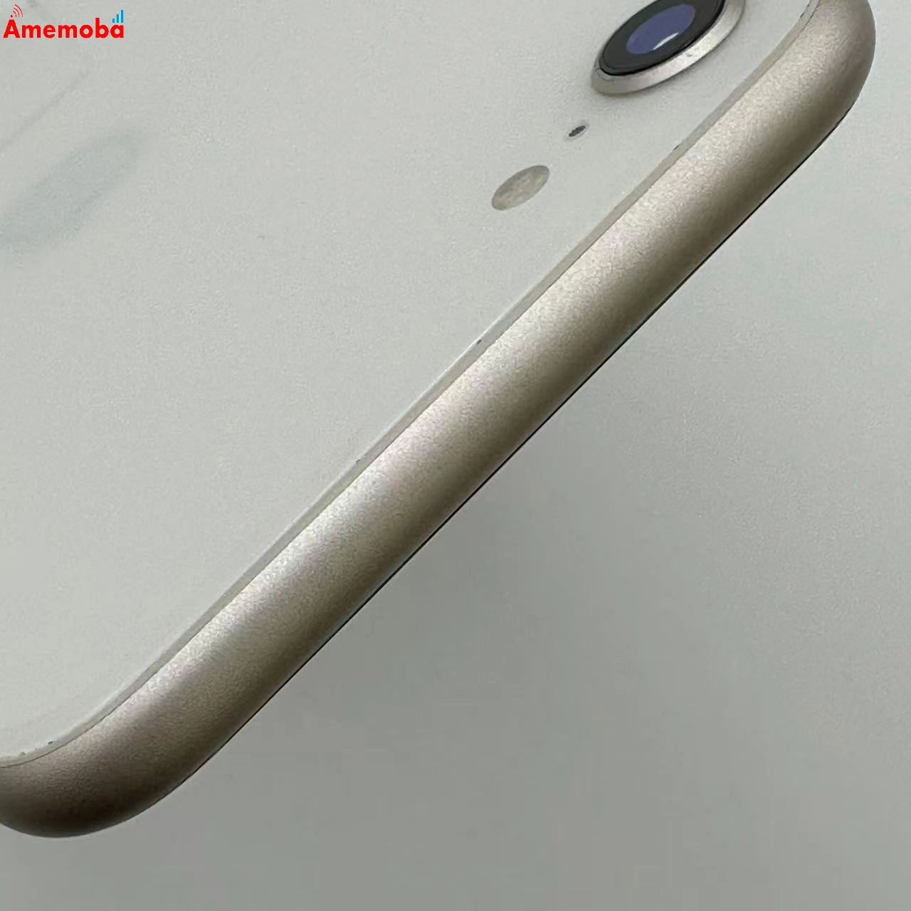 iPhoneSE 第3世代 64GB スターライト MMYD3J/A SoftBank版SIMフリー