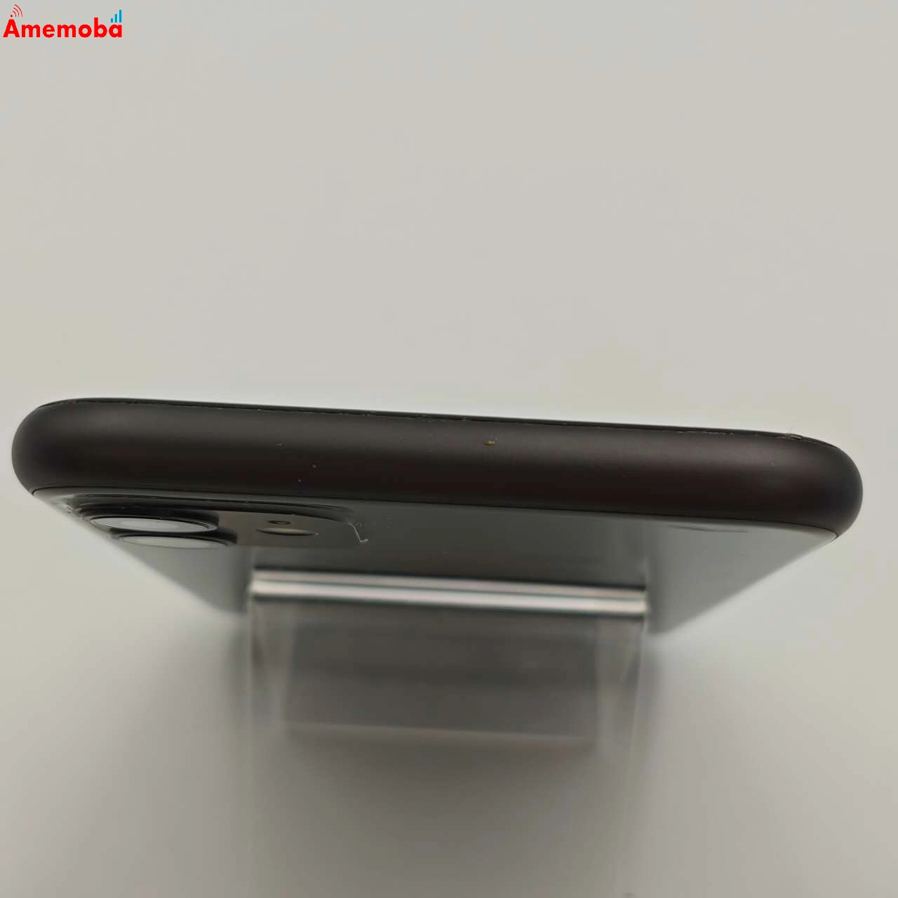 iPhone11 64GB ブラック MWLT2J/A docomo版SIMフリー 美品