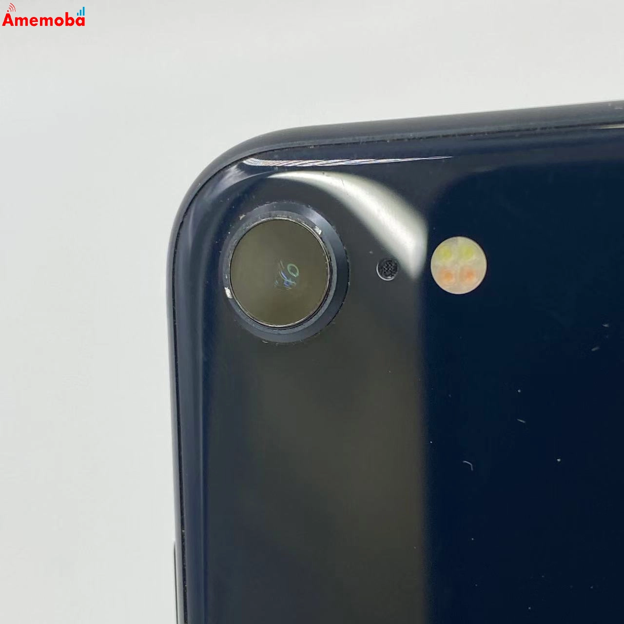 iPhoneSE 第3世代 64GB MMYC3J/A docomo版SIMフリー  ミッドナイト