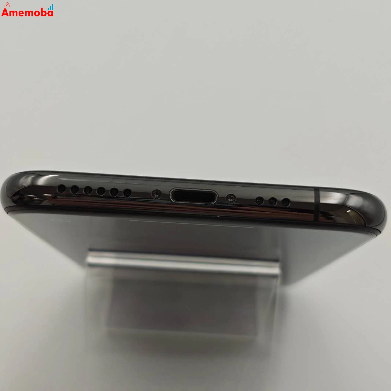 iPhoneXS 64GB スペースグレイ NTAW2J/A  docomo版SIMフリー 美品