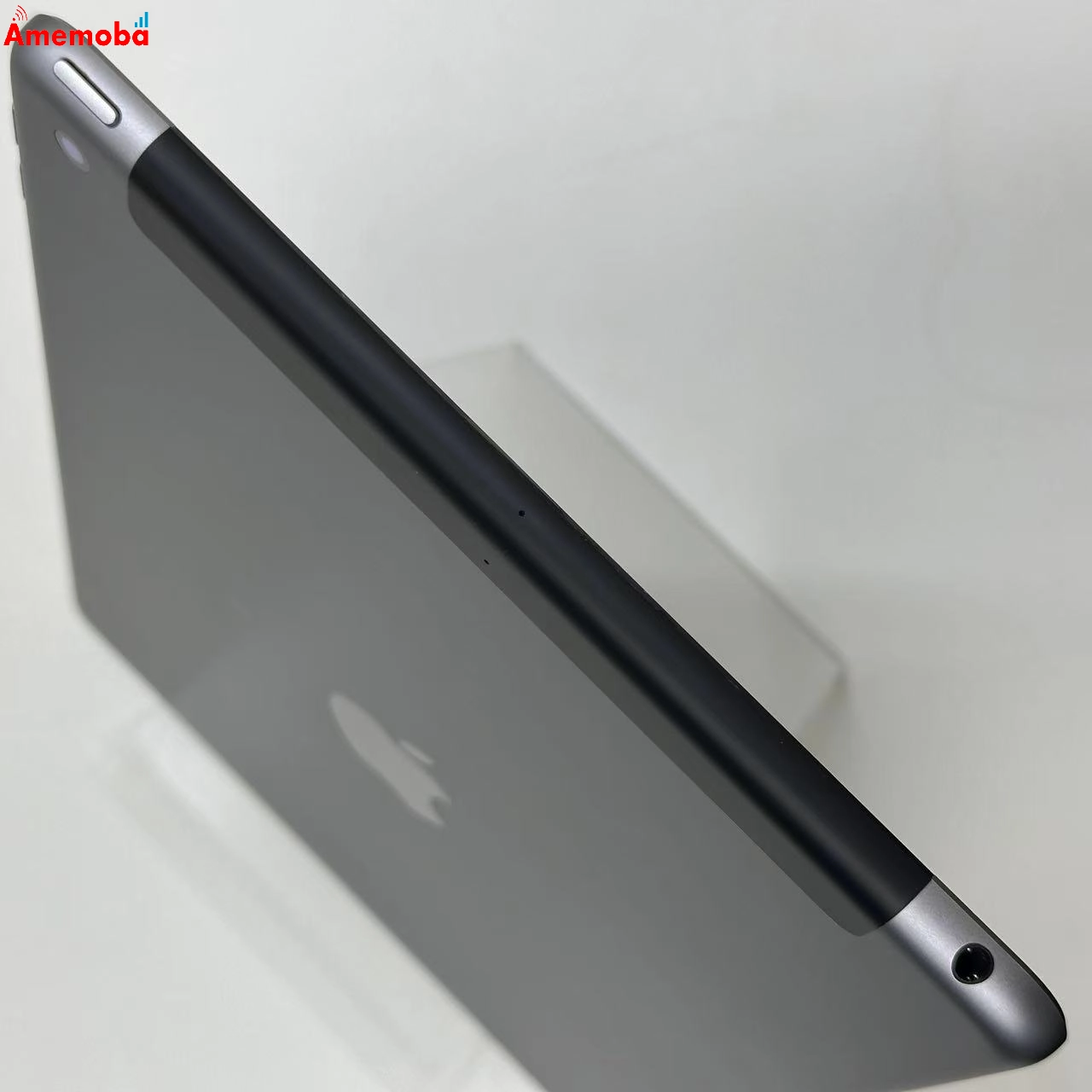 iPad 第6世代 32GB スペースグレイ MR6N2J/A AU版SIMフリー 美品