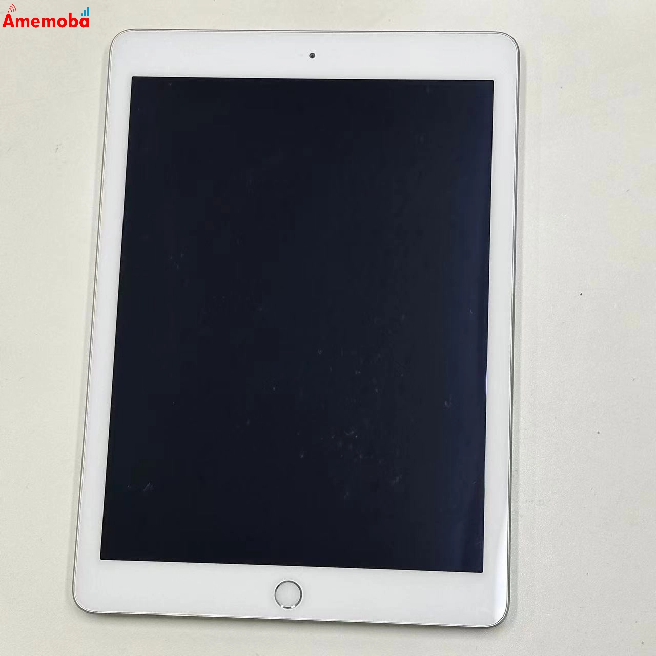 iPad 第5世代 Wi-Fiモデル 32GB シルバー MP2G2ZP/A