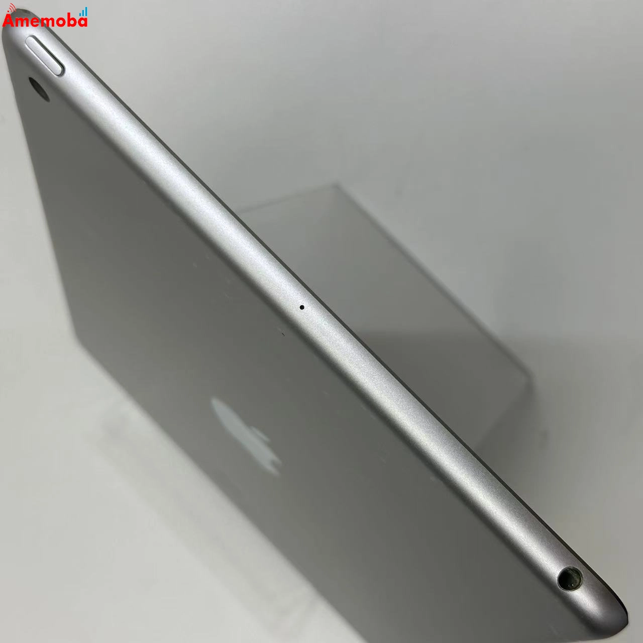 iPad 第5世代 Wi-Fiモデル 32GB シルバー MP2G2ZP/A