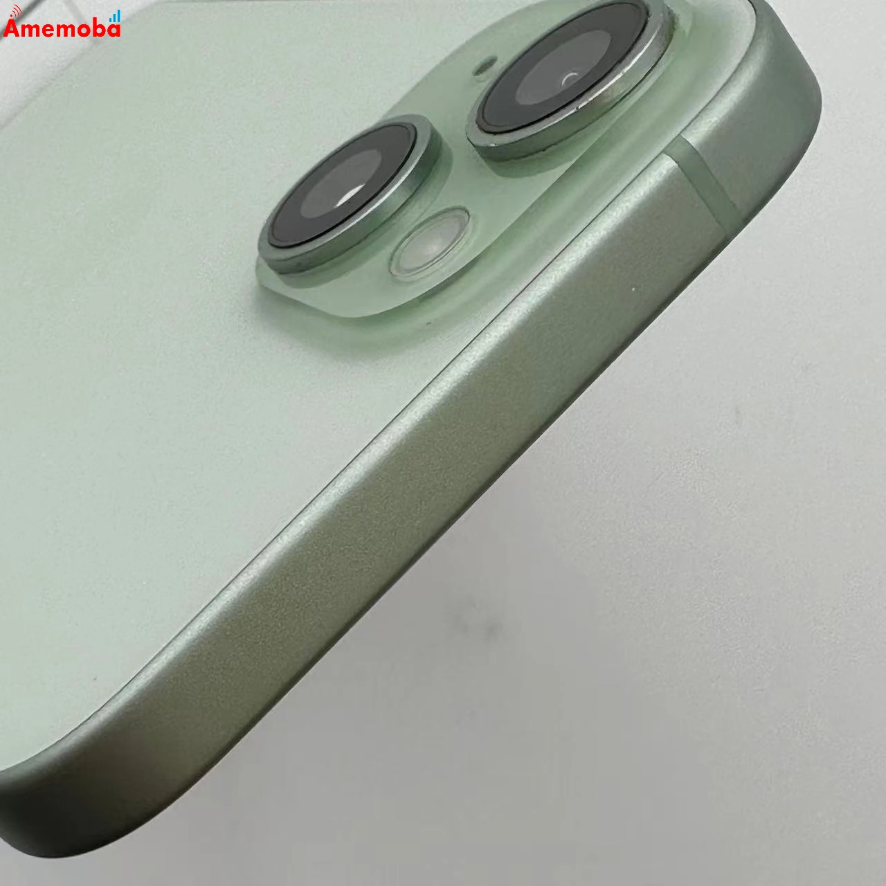 iPhone15 256GB グリーン MTMT3J/A Apple版SIMフリー 美品