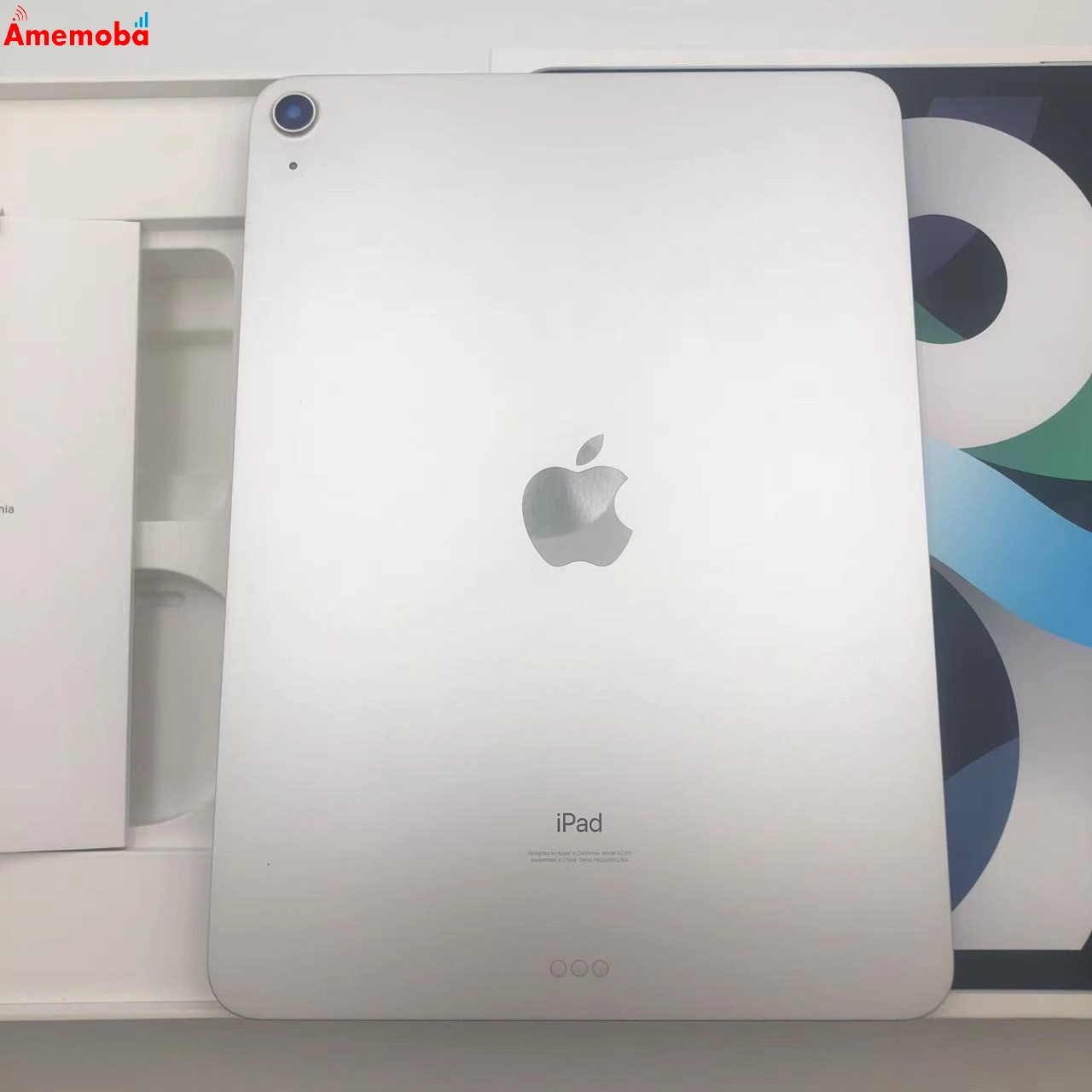 iPad Air 第4世代 Wi-Fiモデル 256GB シルバー NYFW2J/A