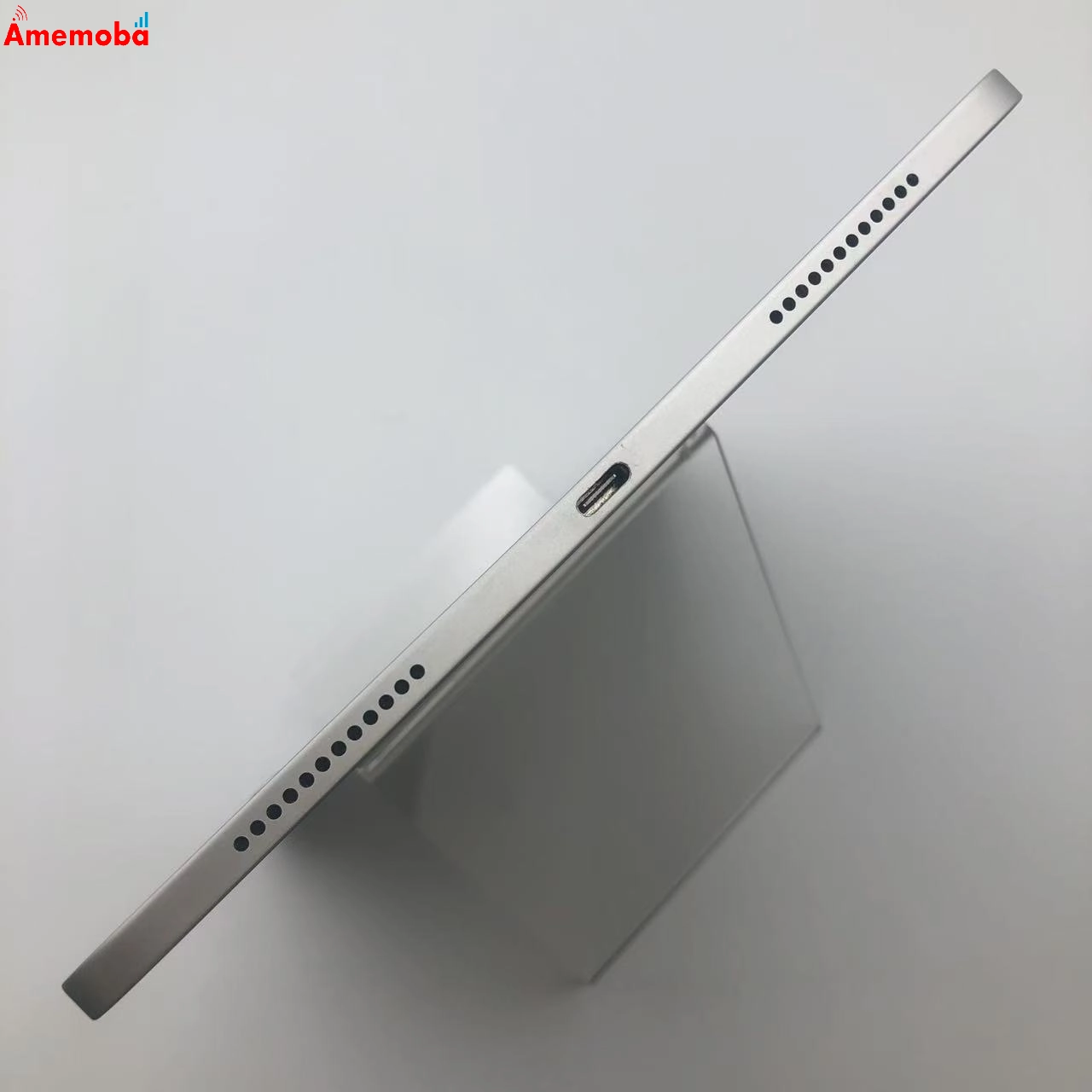 iPad Air 第4世代 Wi-Fiモデル 256GB シルバー NYFW2J/A