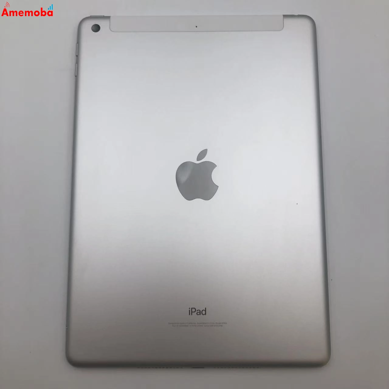 iPad 第6世代 32GB シルバー MR6P2J/A docomo版SIMフリー