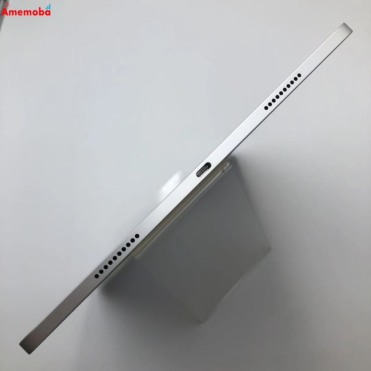 iPad Pro 12.9インチ 第6世代 Wi-Fiモデル 128GB シルバー MNXQ3J/A 新品同様