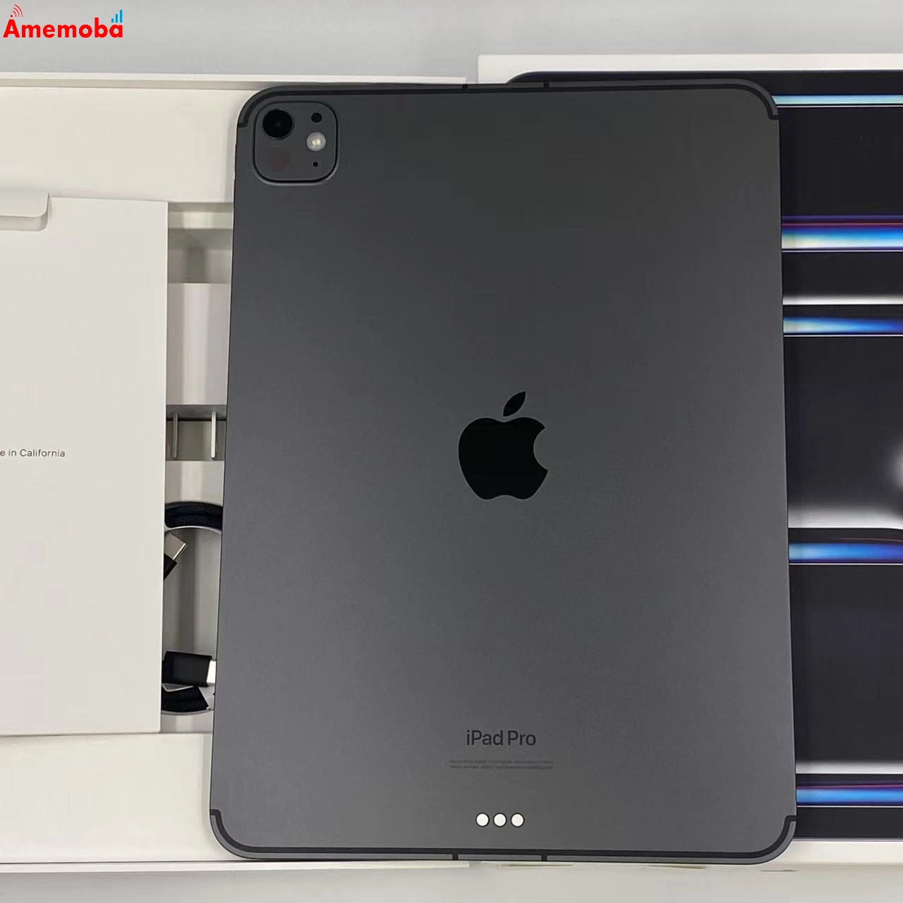 iPad Pro 11インチ 第5世代 256GB MVW13J/A Apple版SIMフリー 新品同様