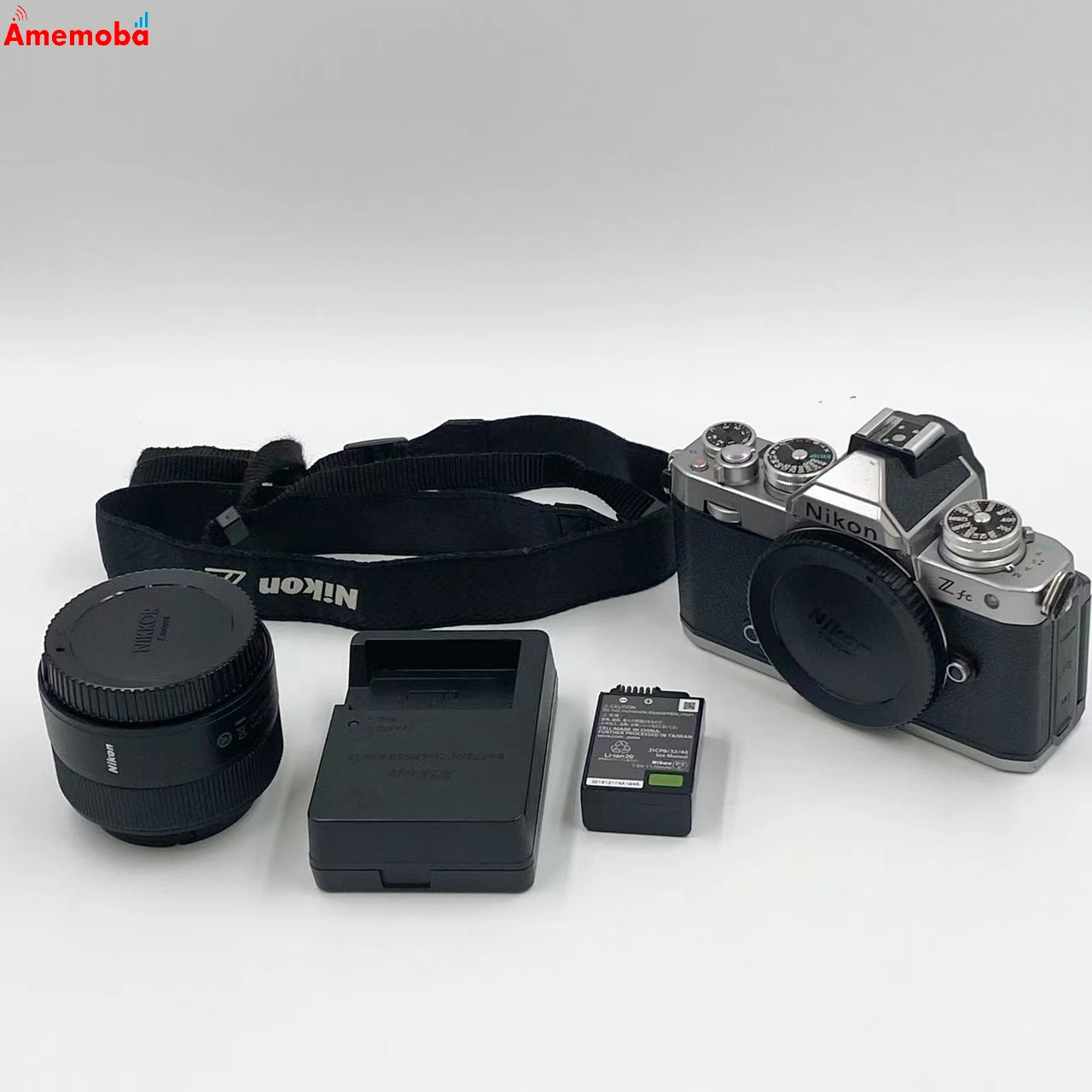 Nikon Z fc 28mm f/2.8 Special Edition キット シルバー ブラック