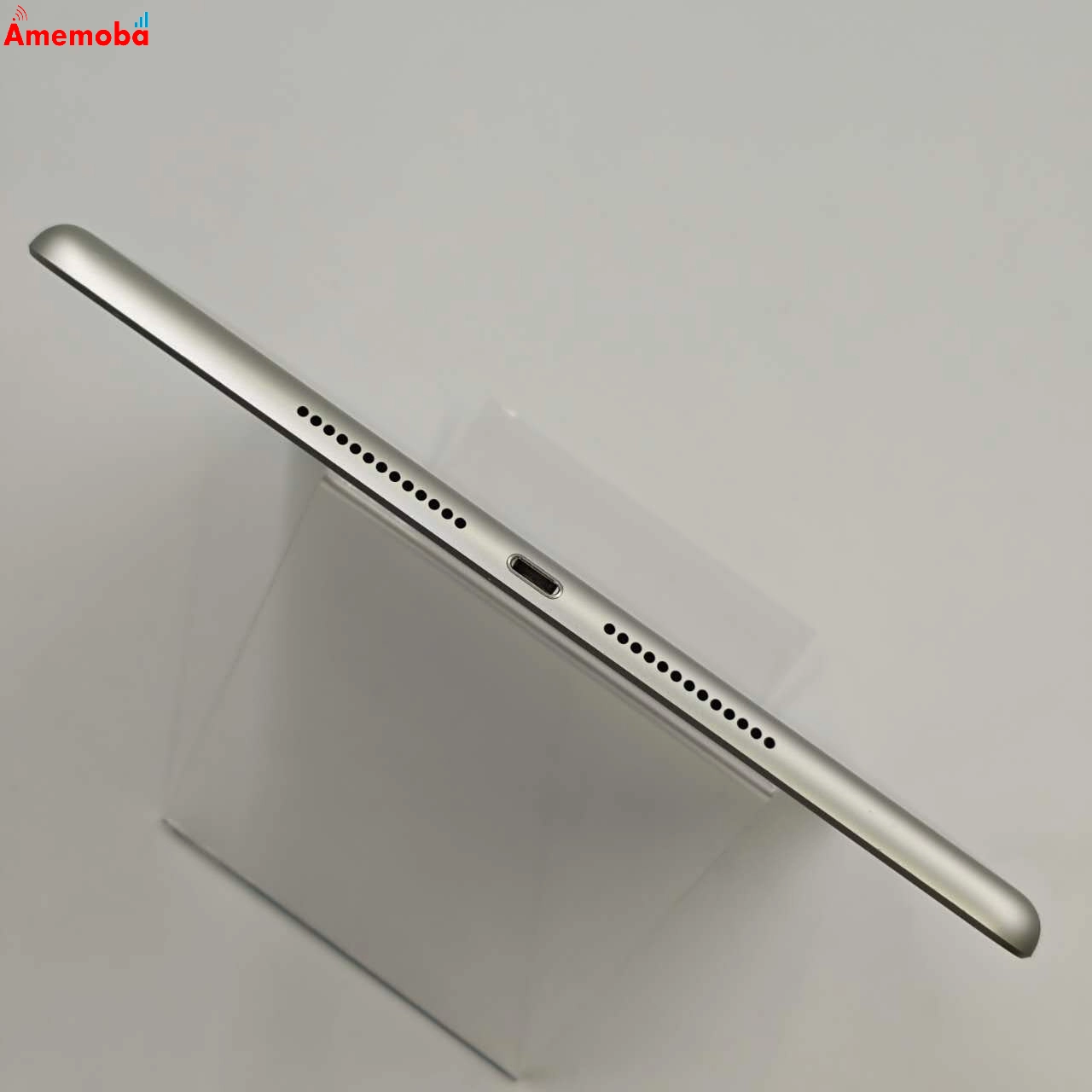 iPad 第8世代 Wi-Fiモデル 32GB シルバー MYLA2J/A 美品