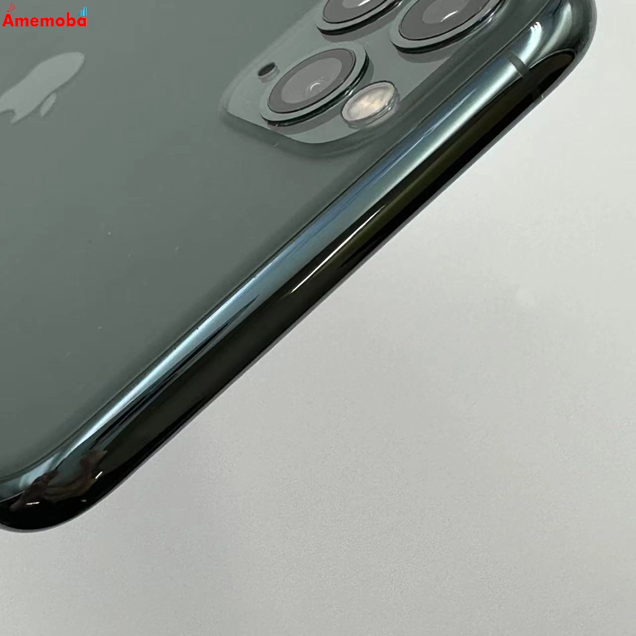 iPhone11 Pro Max 64GB ミッドナイトグリーン MWHH2J/A docomo版SIMフリー