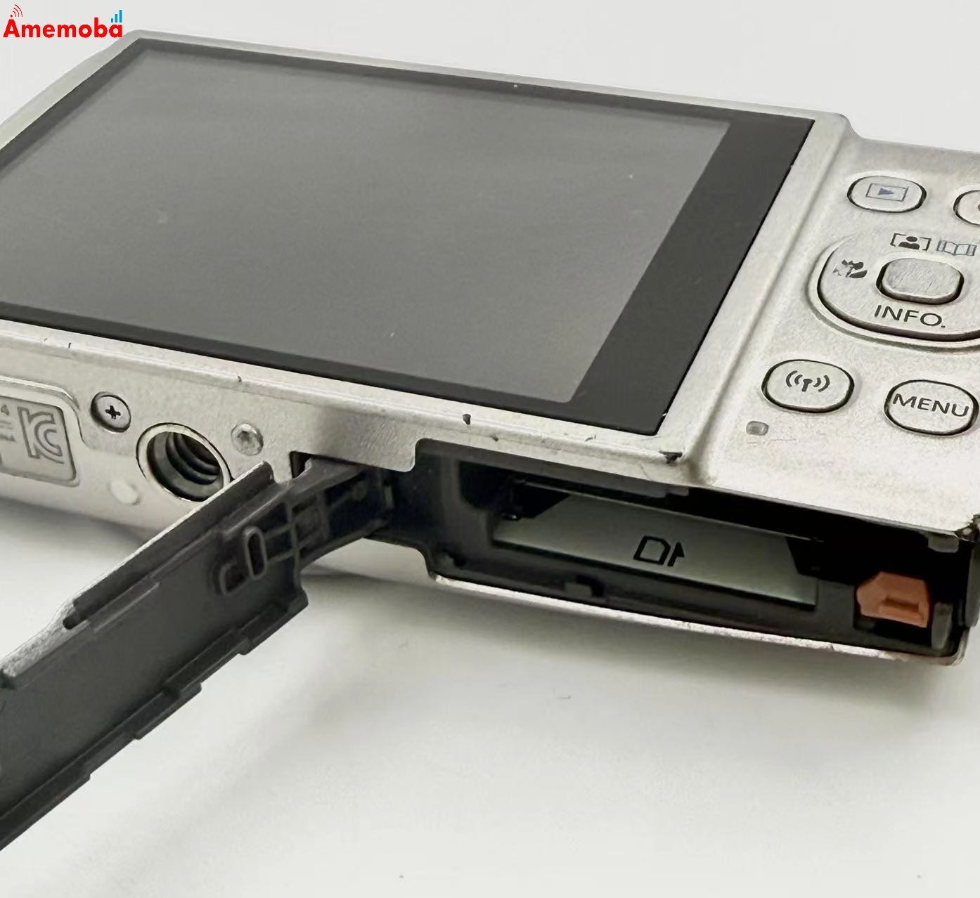 Canon IXY 650 シルバー