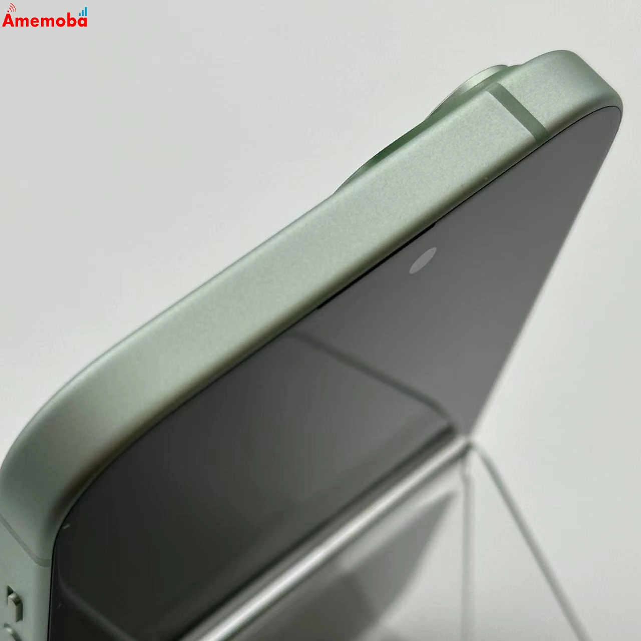 iPhone15 256GB グリーン MTMT3J/A docomo版SIMフリー 美品