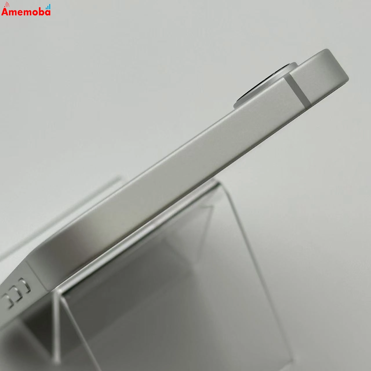 iPhone 16e 128GB ホワイト MD1R4J/A SoftBank版SIMフリー 新品未使用