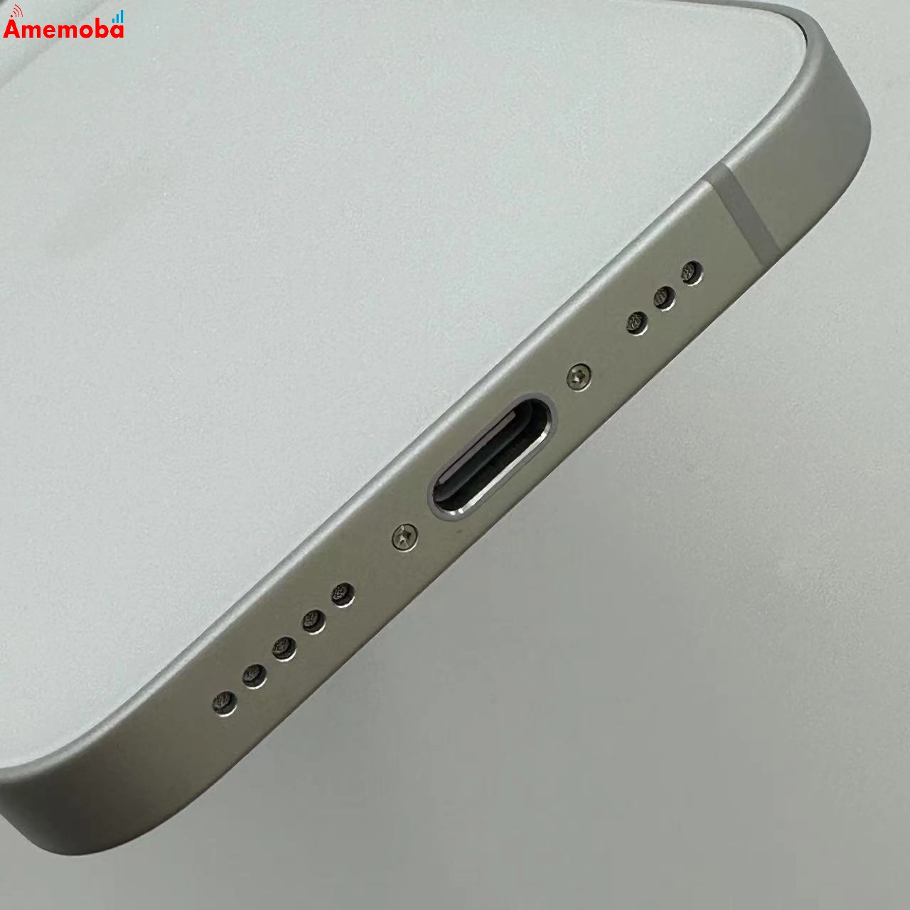 iPhone 16e 128GB ホワイト MD1R4J/A SoftBank版SIMフリー 新品同様